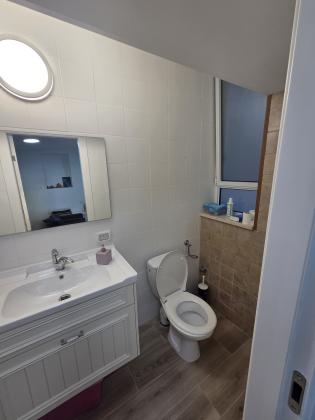 וינגייט 12, נווה הברון