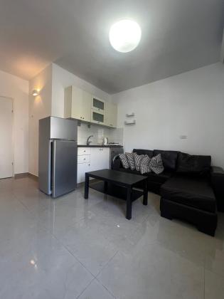 החשמל 13, נוה פז