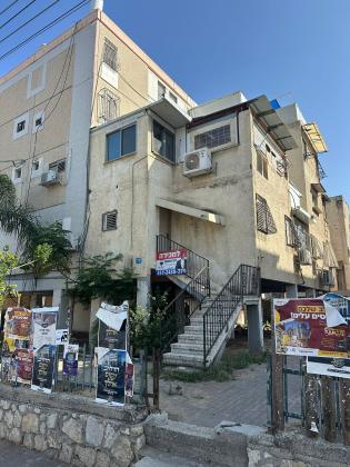 שדרות ירושלים 73, נחלת הר חב"ד