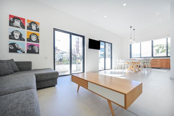 ז'בוטינסקי 3, הצפון הישן החלק הצפוני