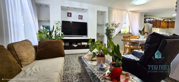 מוהליבר 10, מרכז העיר צפון