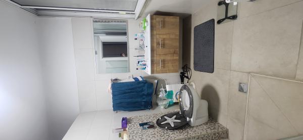 בן יהודה 19, מרכז