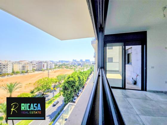 בשכונת שז"ר