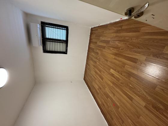 יהדות בריטניה 12, נאות אשקלון