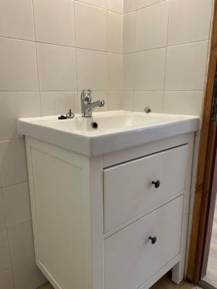 חצב 67, שכונה ט