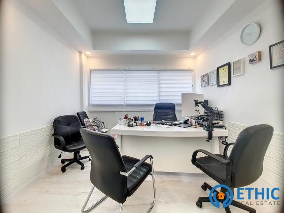 בשכונת פרחים;דגניה