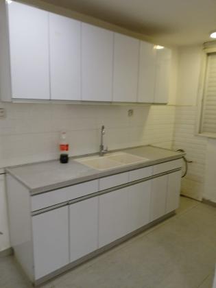 שלמה בן יוסף 8, פרדס כץ ויסודות