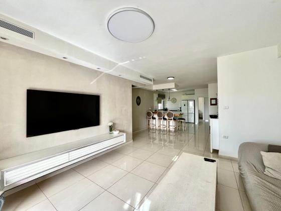 ריינס 36, נאות הרצל