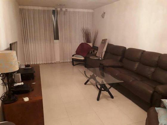 הבילויים 58, הבילויים