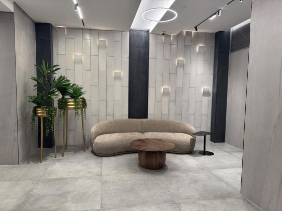 הכלנית 2, 2004