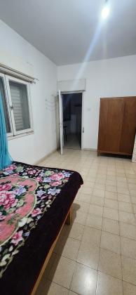 פועה 4, עבאס