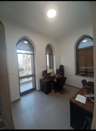 אירביד 3, ואדי סליב