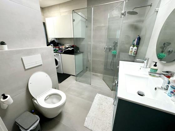 בשכונת הכרמל