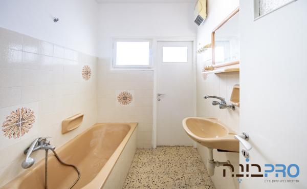 סולד, אברמוביץ