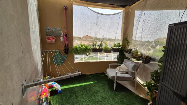 נחום גולדמן 3, רמות ב'