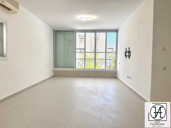 קיבוץ גלויות, רסקו ב