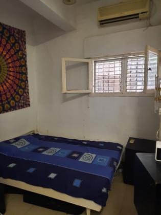 הבנים 11, שכונת הלל