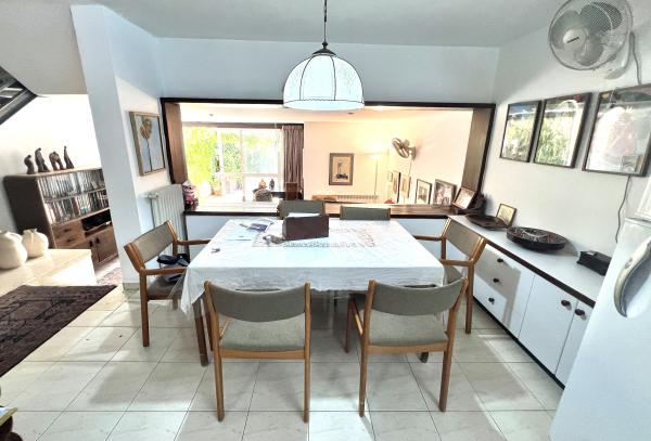 מבוא המאבק, הגבעה הצרפתית