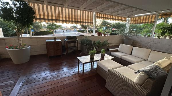 יגאל ידין 43, המגינים (השמשוני דרום)