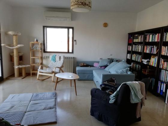 הלב העברי 2, טלביה