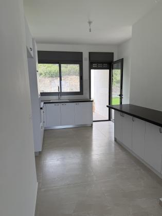 גבעת זמר 1, רמת עופר ; גבעת זמר