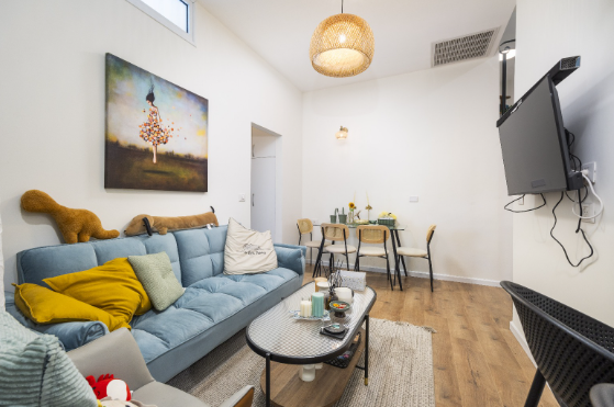 בשכונת אבו תור