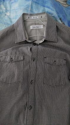 חולצה מכופתרת אלגנטית לגבר בצבע