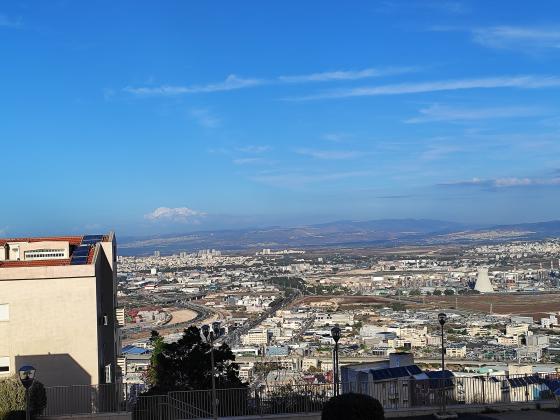 בשכונת נוה שאנן