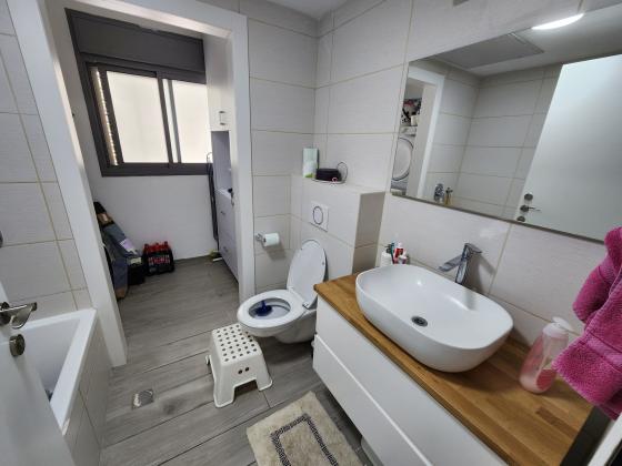 דישראלי 1 (אחוזה)