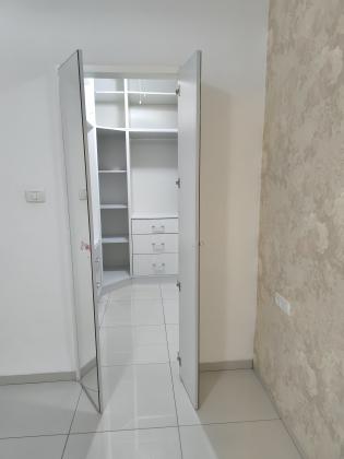 דרך עכו 115, מוצקין הותיקה