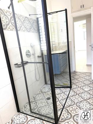 קיבוץ גלויות, רסקו ב