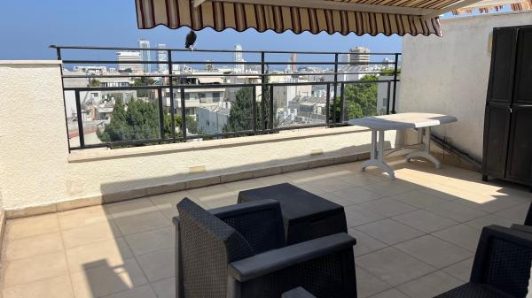 אחד העם, לב תל אביב