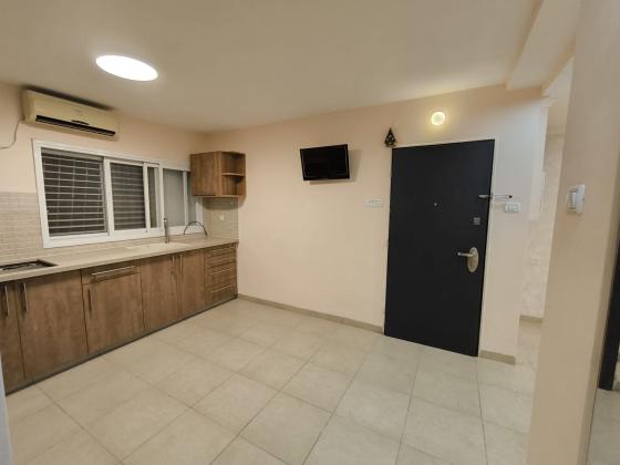 שדרות גייימס דה רוטשילד 67, קרית אליהו