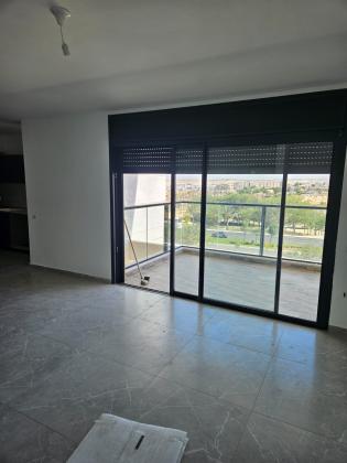 רוזמרין 26, סיגליות