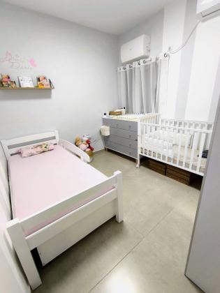 עין נטפים 10, אגמים