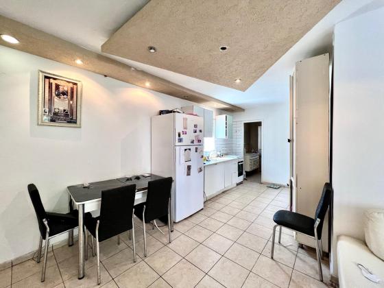 יוספטל 12, נאות הרצל