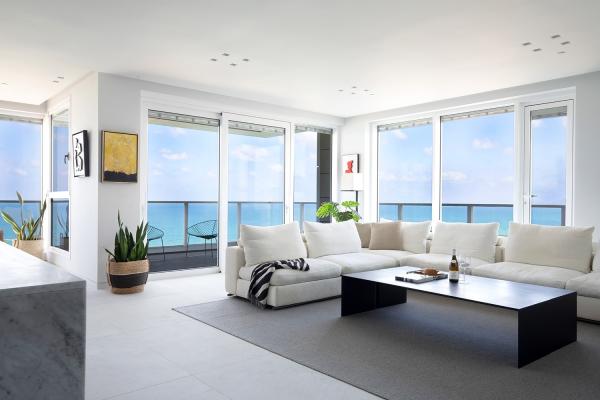 דנקנר, רצועת המלונות