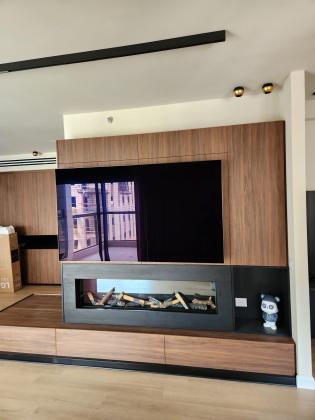 שלמה לוי 8, נרקיסים