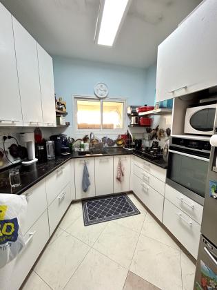 סקולסקי שלמה 11 (נווה זאב)