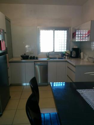 נחמיה תמרי 5, קרית אילון