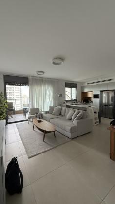 שניר 7, שכונת הפארק