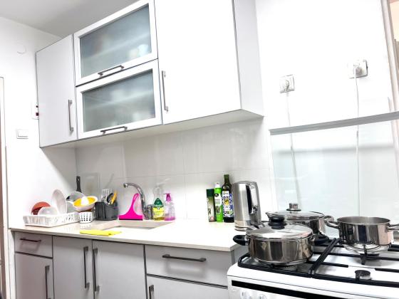 צביה לובטקין 34, כפר שלם