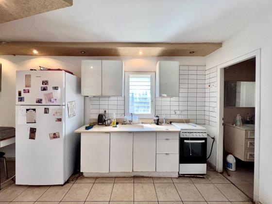 יוספטל 12, נאות הרצל