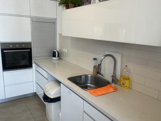 הנמל, נאות רבין-יבנה הירוקה