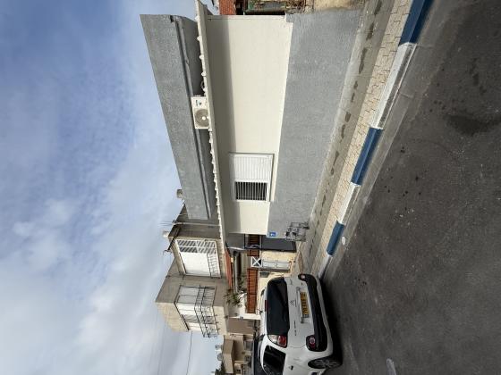 מקור חיים 7, שפירא