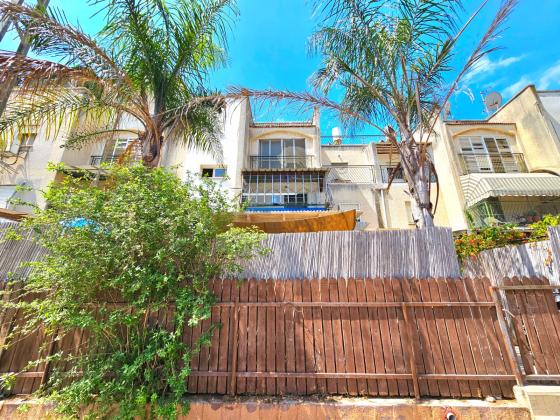 השלכת 5, בית אליעזר