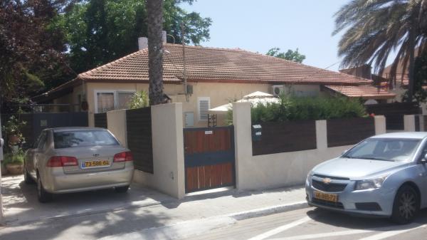 הכרמל 14, נוה ישראל