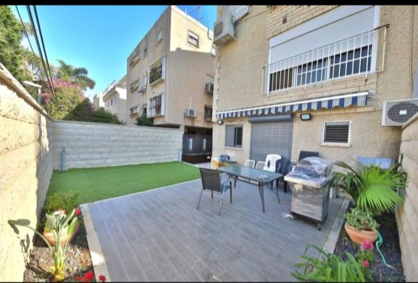 הגדוד העברי 65, קרית חיים מזרחית