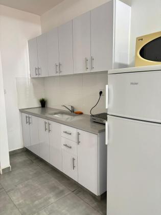 אליהו הנביא 2, שכונה ד