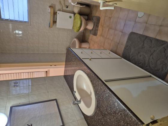 הפלמ"ח 16, מרכז העיר